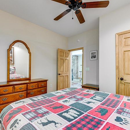 Sweeping Smoky Mountains Vacation Rental Whittier Exterior photo